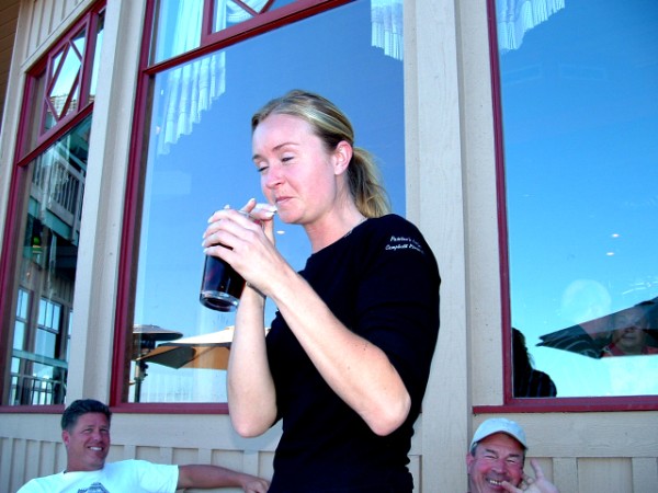 Katie gets her friends involved with Gammel Dansk